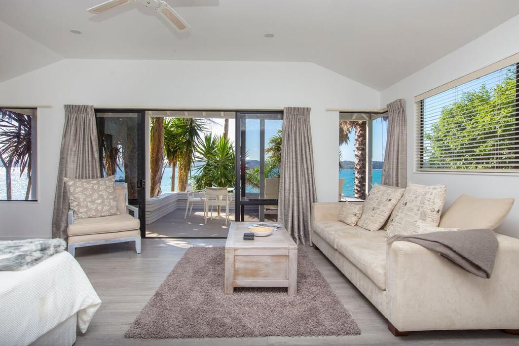 The Beach House Kawau Island ภายนอก รูปภาพ